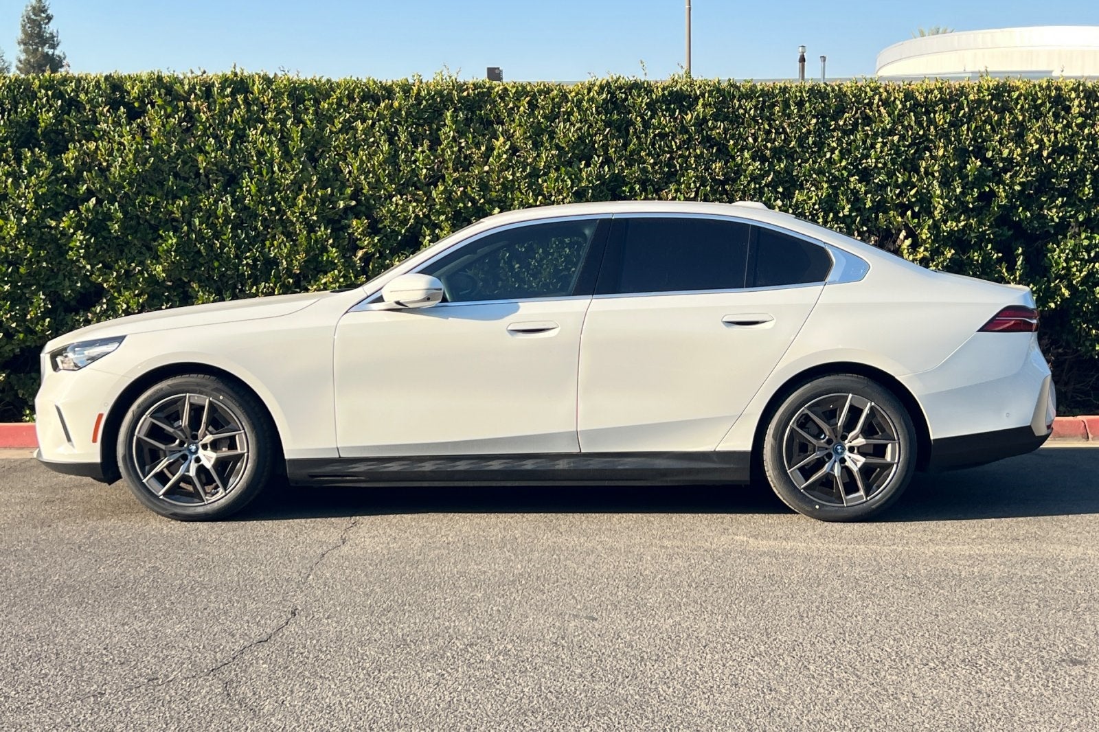 2024 BMW i5 eDrive40