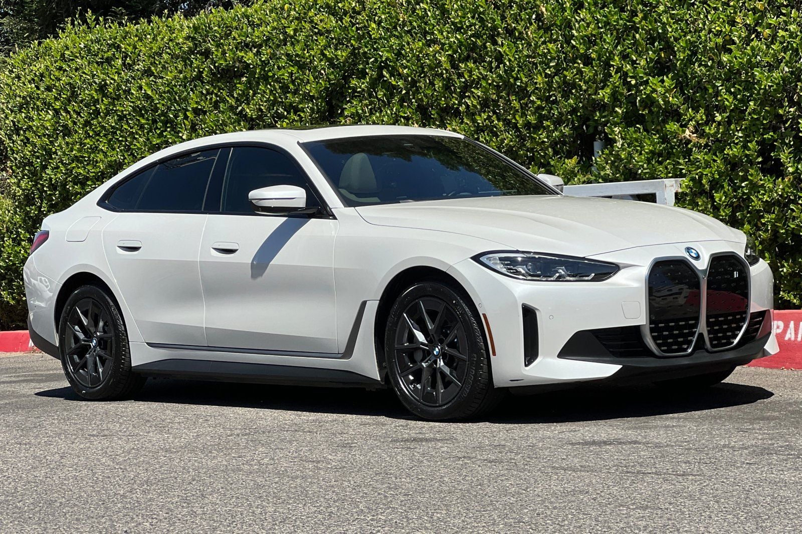 2023 BMW i4 eDrive35