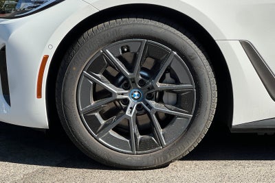 2024 BMW i4 eDrive35
