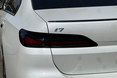 2024 BMW i7 xDrive60