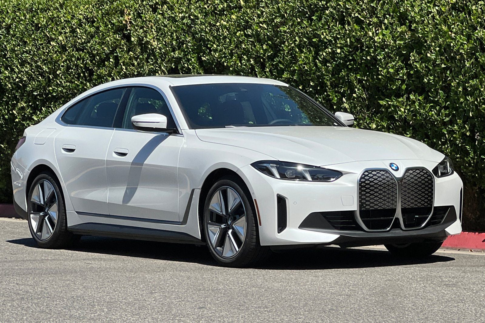2026 BMW i4 eDrive40