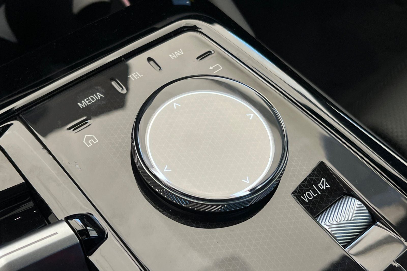 2027 BMW i5 eDrive40