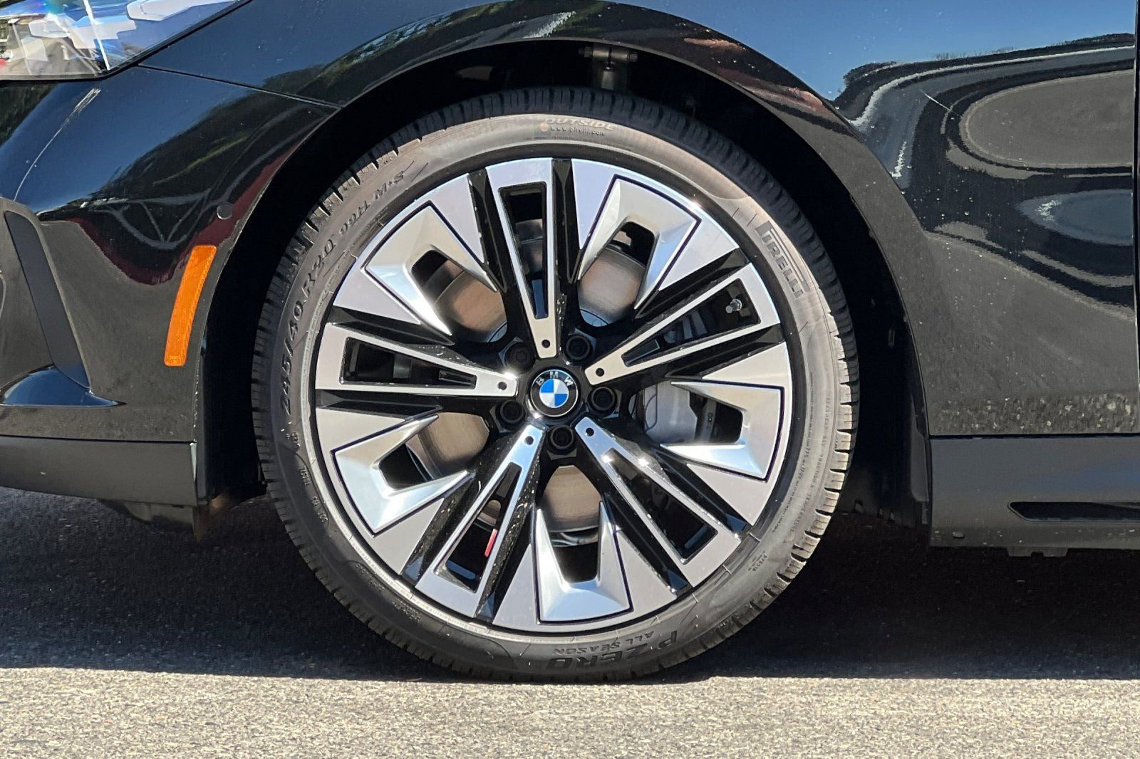 2027 BMW i5 eDrive40