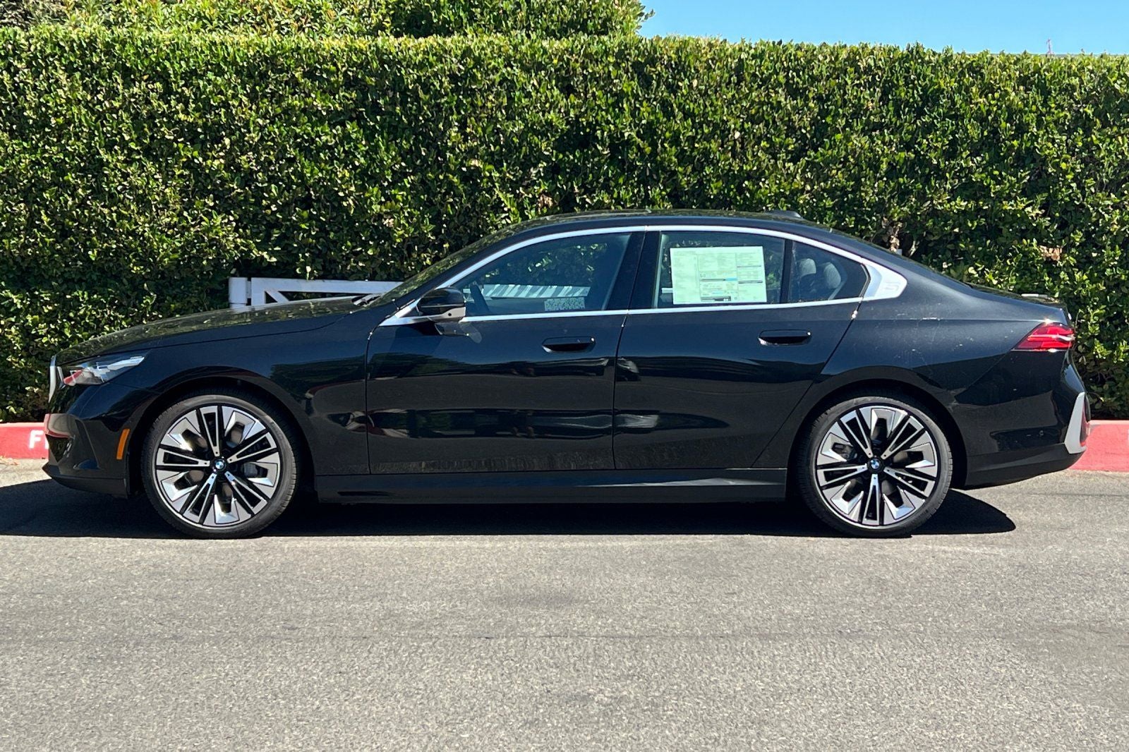2027 BMW i5 eDrive40