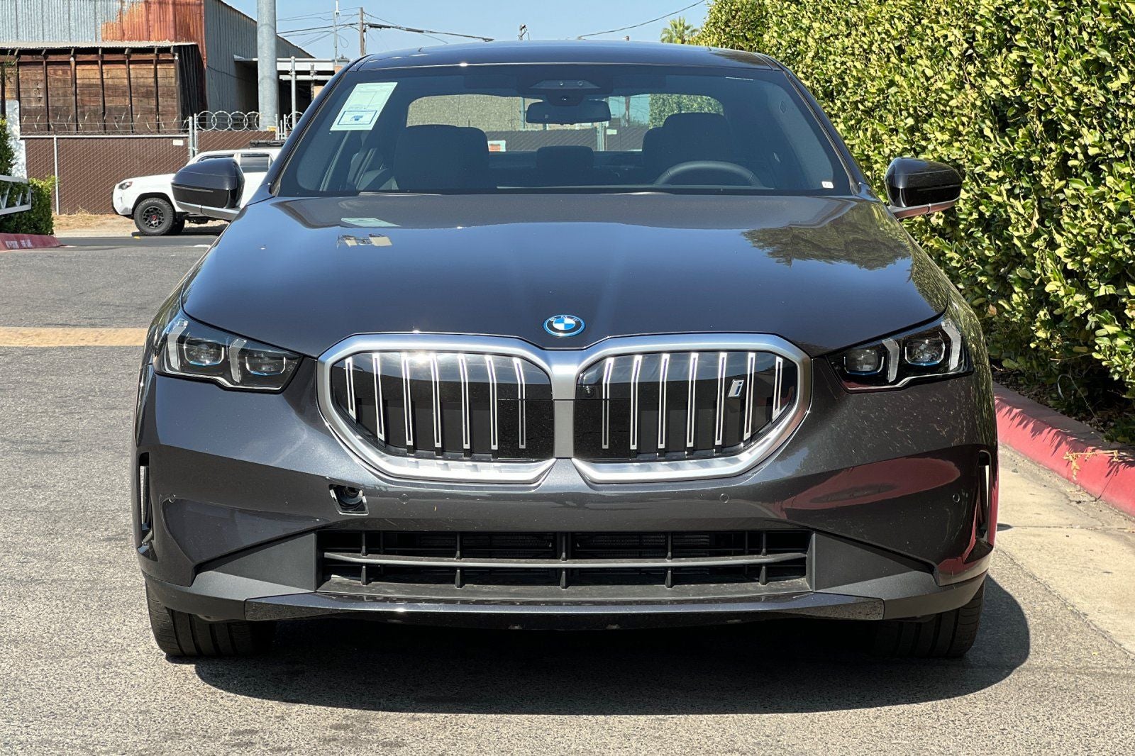 2027 BMW i5 eDrive40