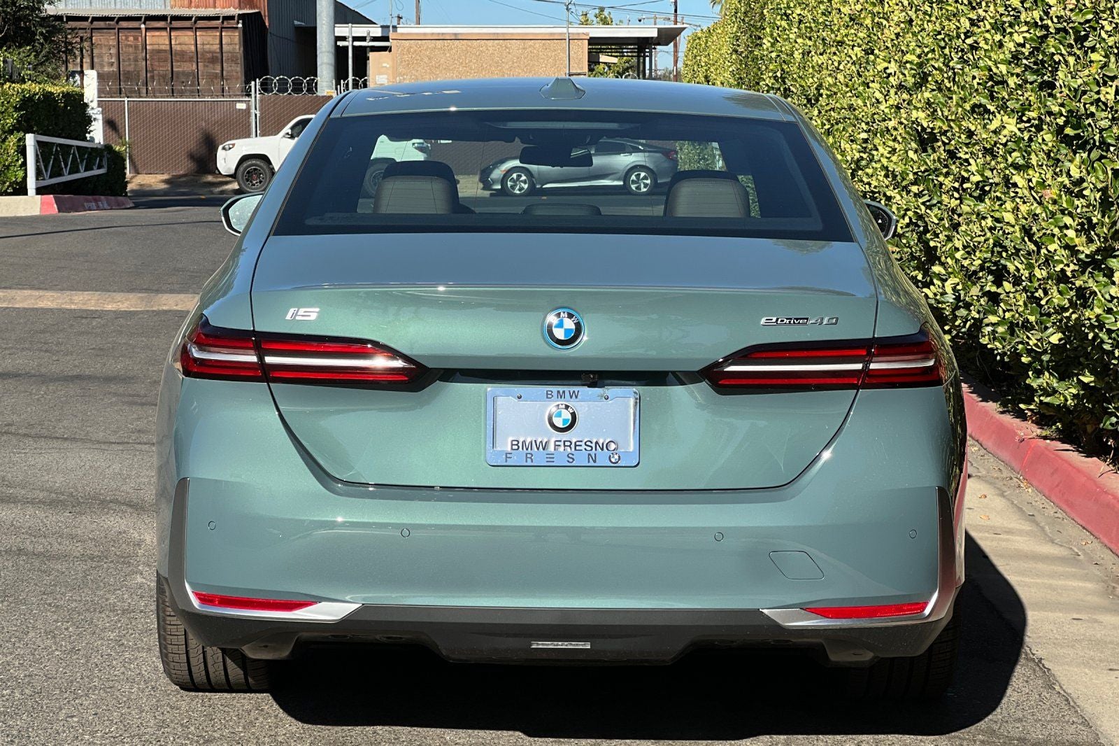 2027 BMW i5 eDrive40