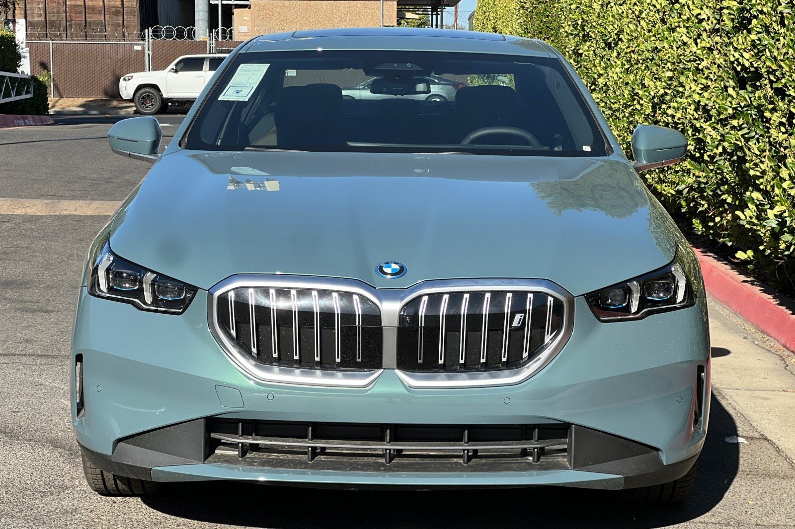 2027 BMW i5 eDrive40