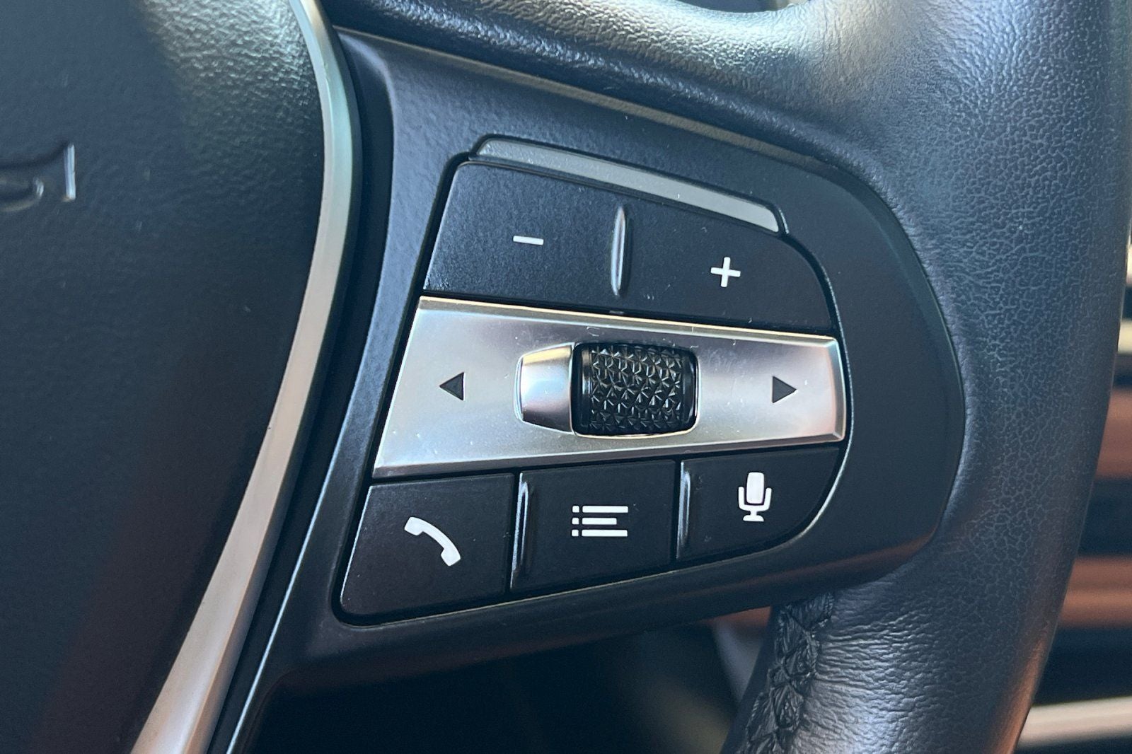 2023 BMW i4 eDrive40