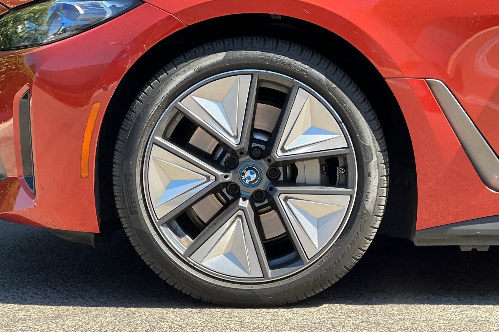 2023 BMW i4 eDrive40