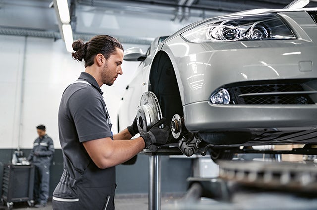 BMW Dealership in Fresno CA | Serving Fresno and Mayfair | BMW Fresno